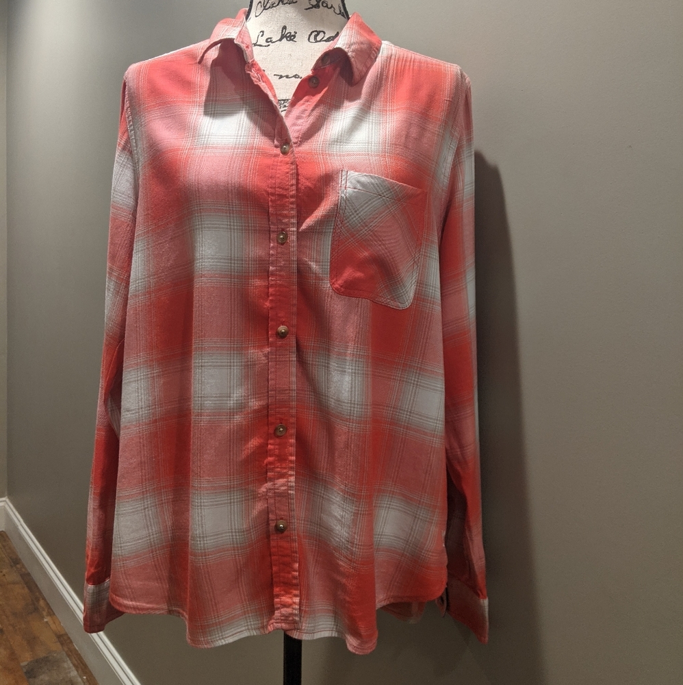 American Eagle Vintage Boyfriend Women's Pink Plaid Shirt Size Large